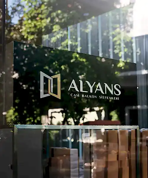 Alyans cam balkon hakkımızda görsel