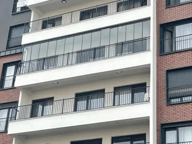 meram da vermiş olduğumuz plise perde hizmetimizin dış cepheden görseli